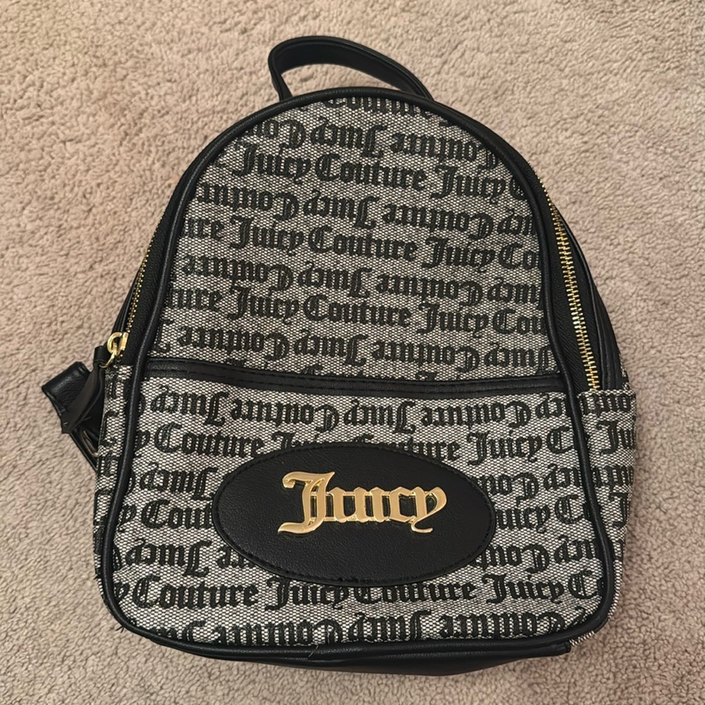 JUCY BACKPACK.